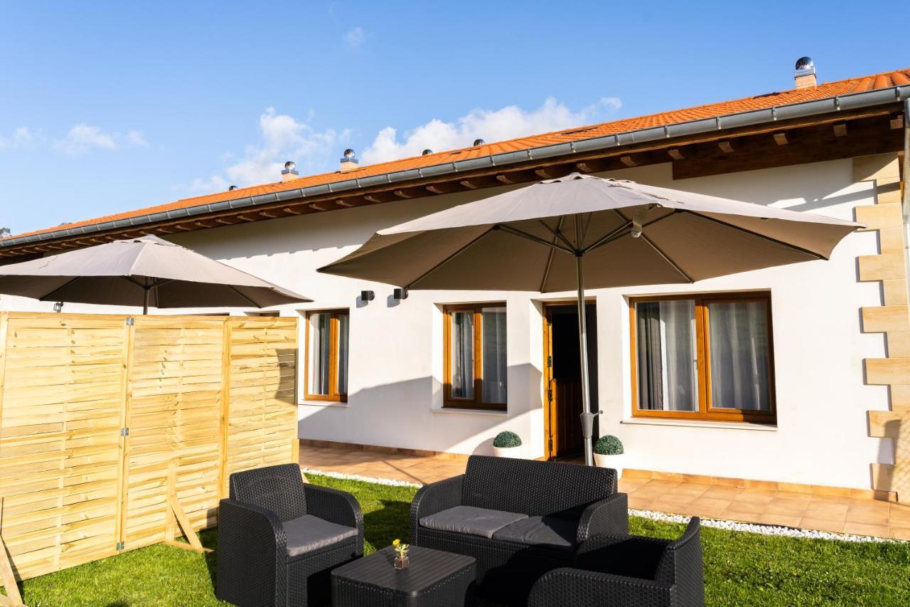 Apartamentos Las Secuoyas La Hayuela Экстерьер фото
